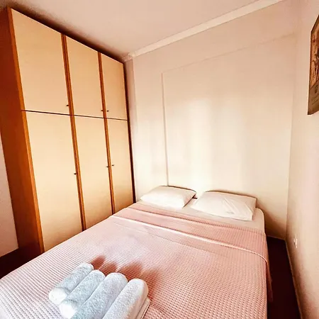 Apartment Aliki *